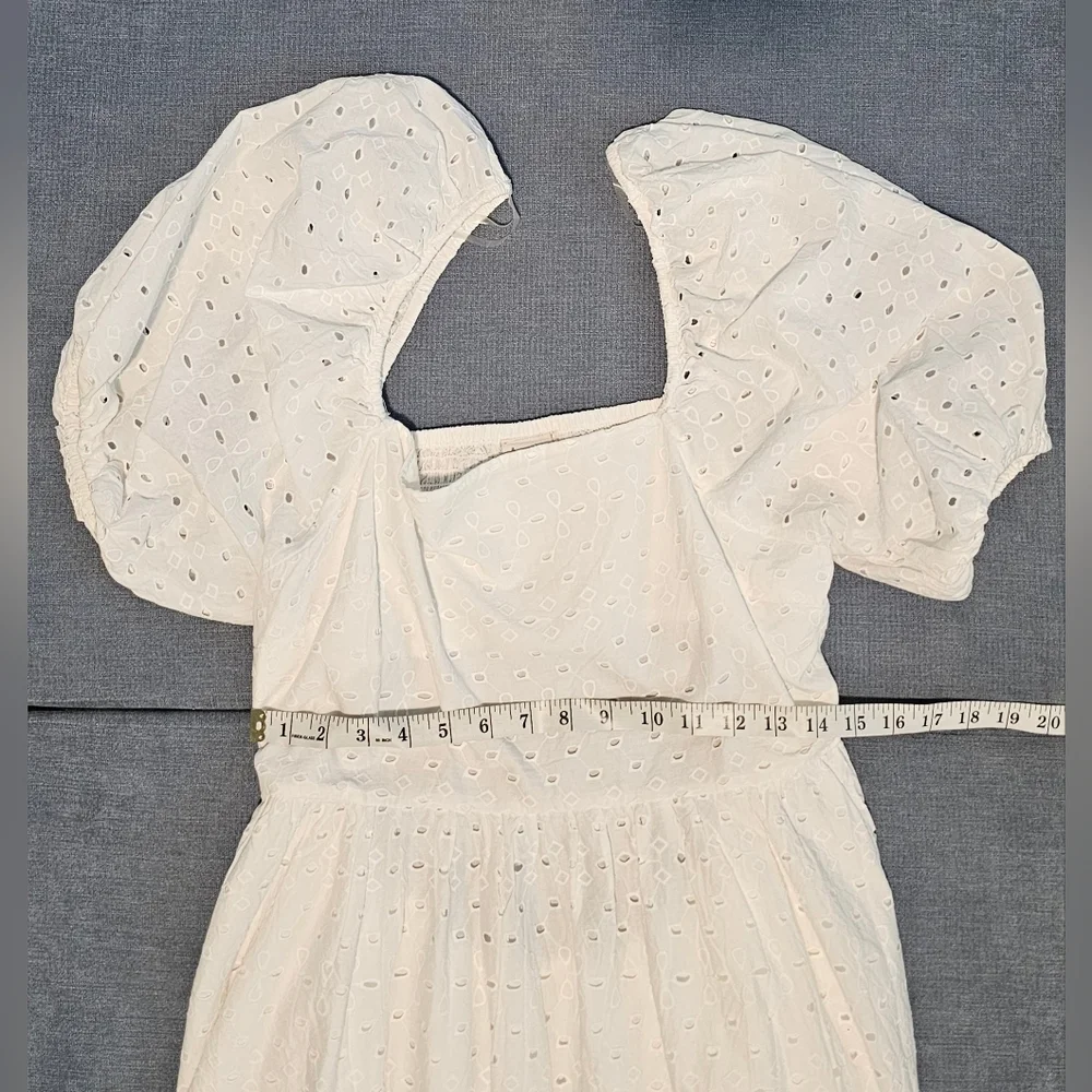 A New Day White Eyelet mini dress smocked back detailing puffed sleeves. Size:L - Picture 4 of 6